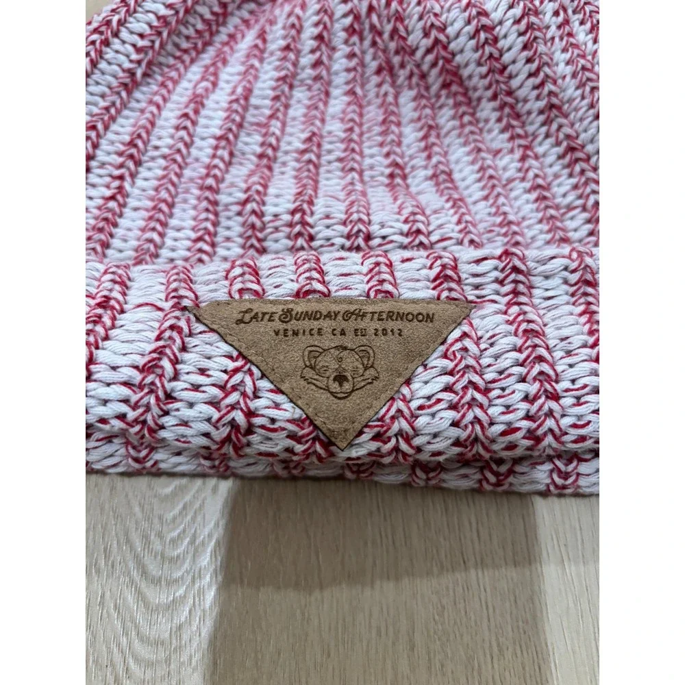 Late Sunday Afternoon Venice CA Red White‎ Marl Ribbed Knit Cuffed Beanie Hat